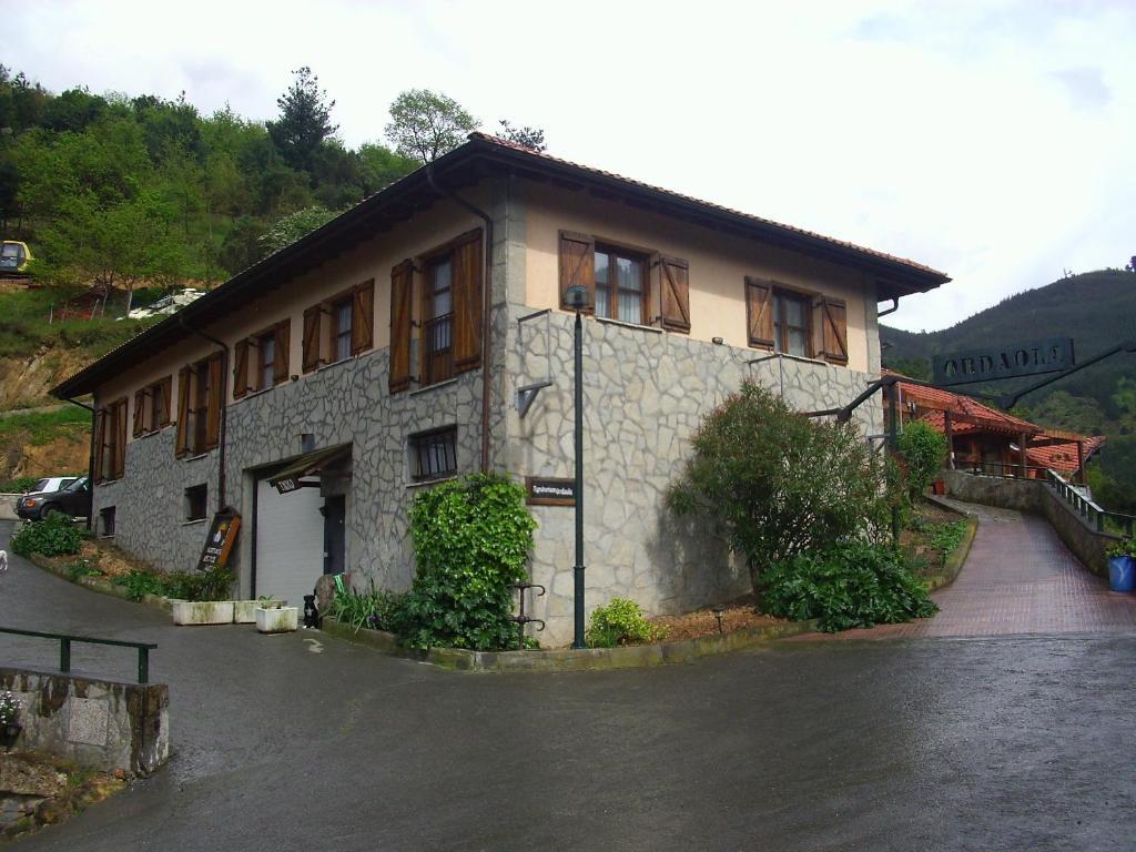 Agroturismo Ordaola Country house Alonsotegi