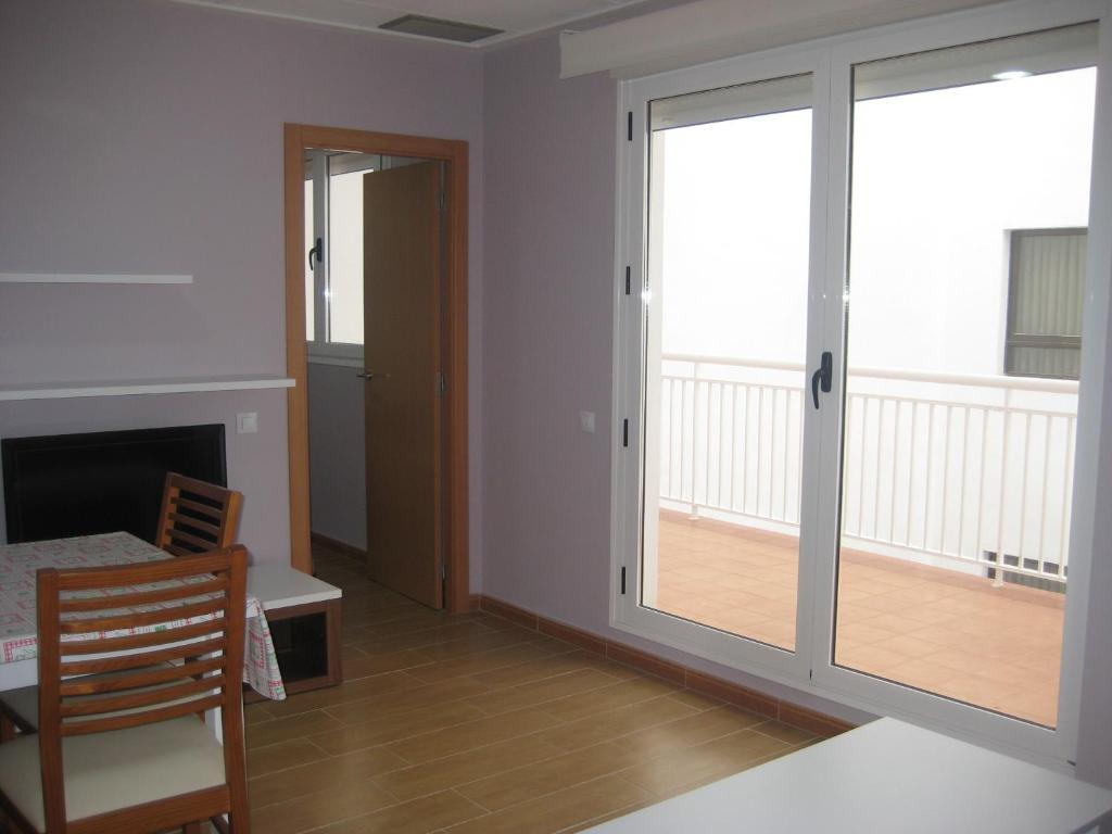 Iberflat Avenida Almazora 12 *