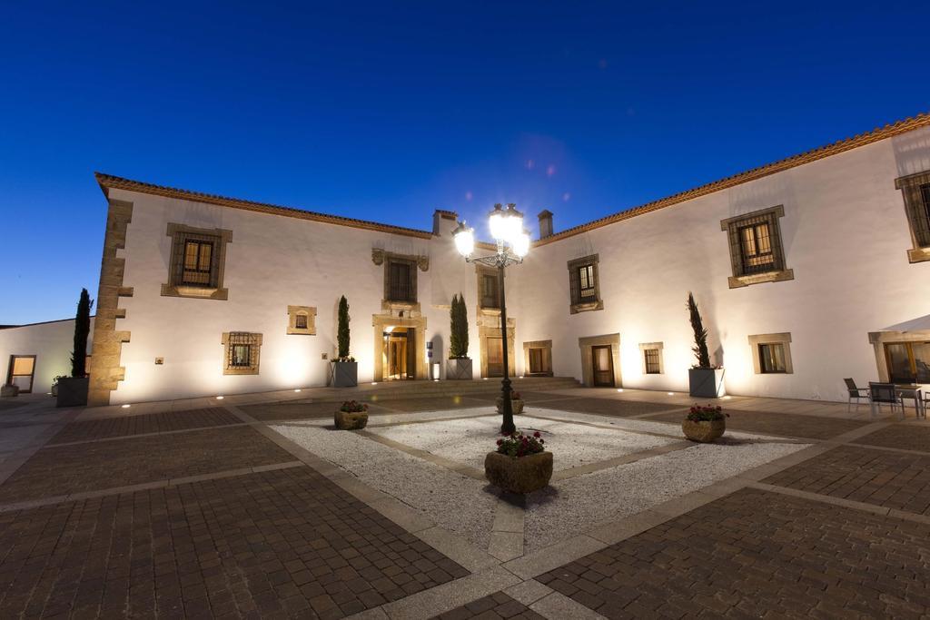 Hotel Hospes Palacio De Arenales &