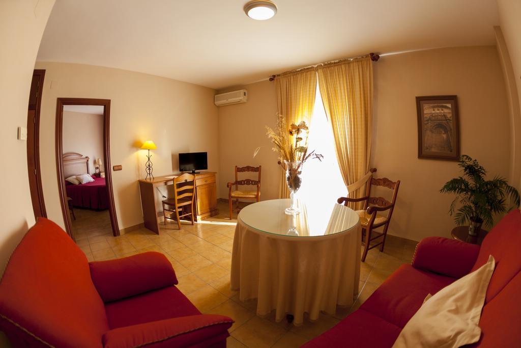 Hotel Paraje La Lambra 3*