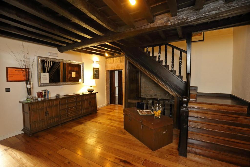 Apartment Santa Lucia Cabezon De La Sal