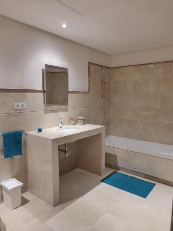 El Casar Apartment *