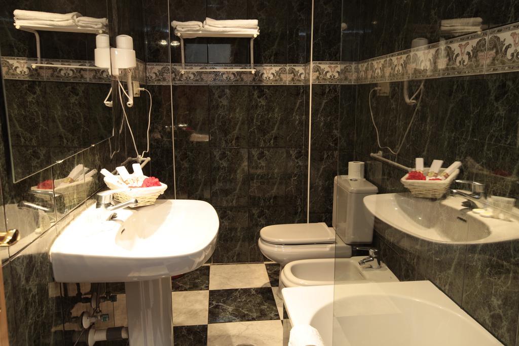Casablanca Hotel 3*