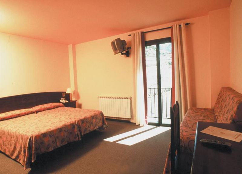 Romanic 3* Taull