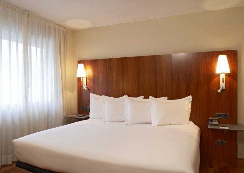 Hotel Ac Ciudad De 4*