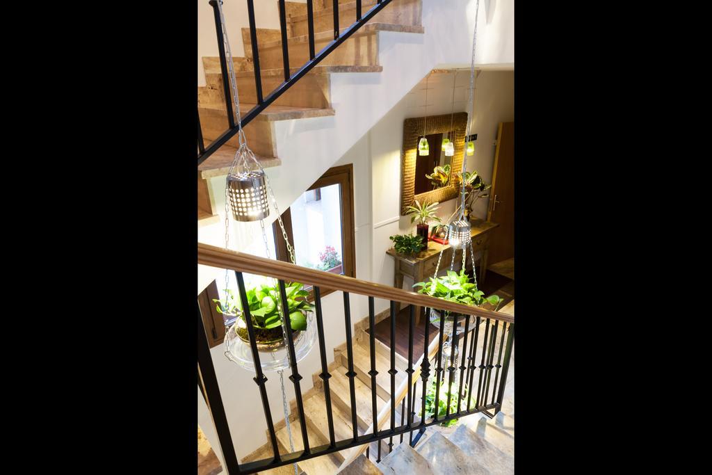 Boutique Reina Mora 2*