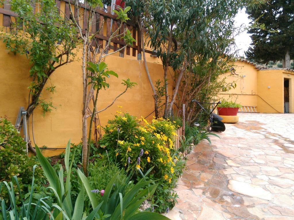Cortijos San Jose Iznajar