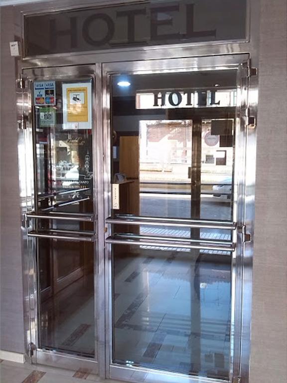 Reina Isabel Hotel 5*