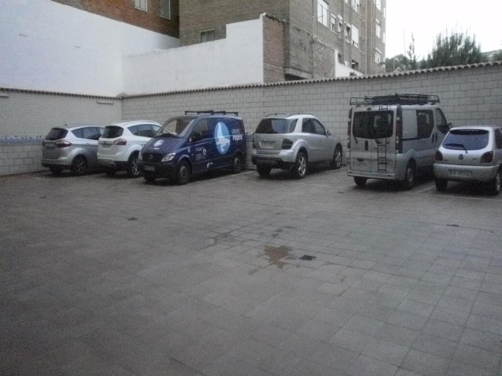 Hotel Reina Isabel 5*