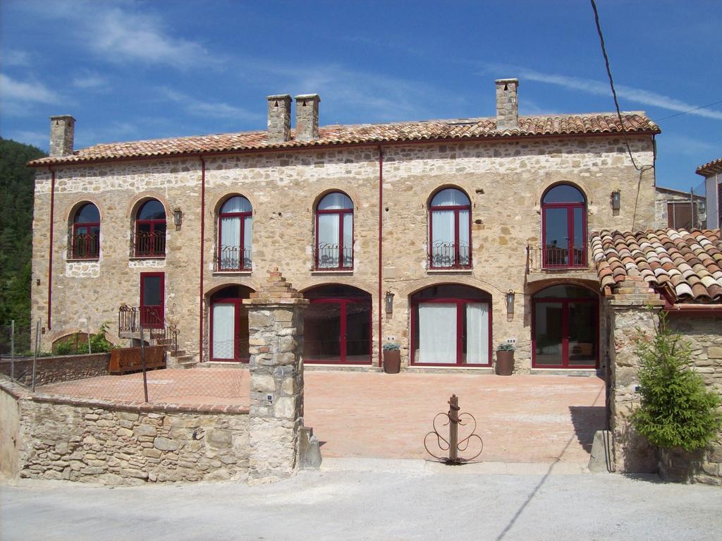 Country house Mas La Riera *