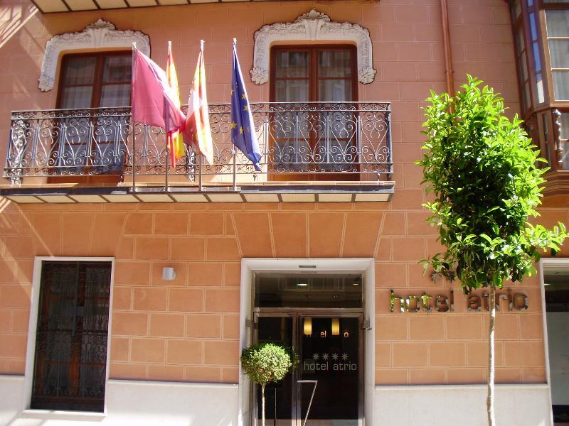 Hotel Boutique Atrio 4*