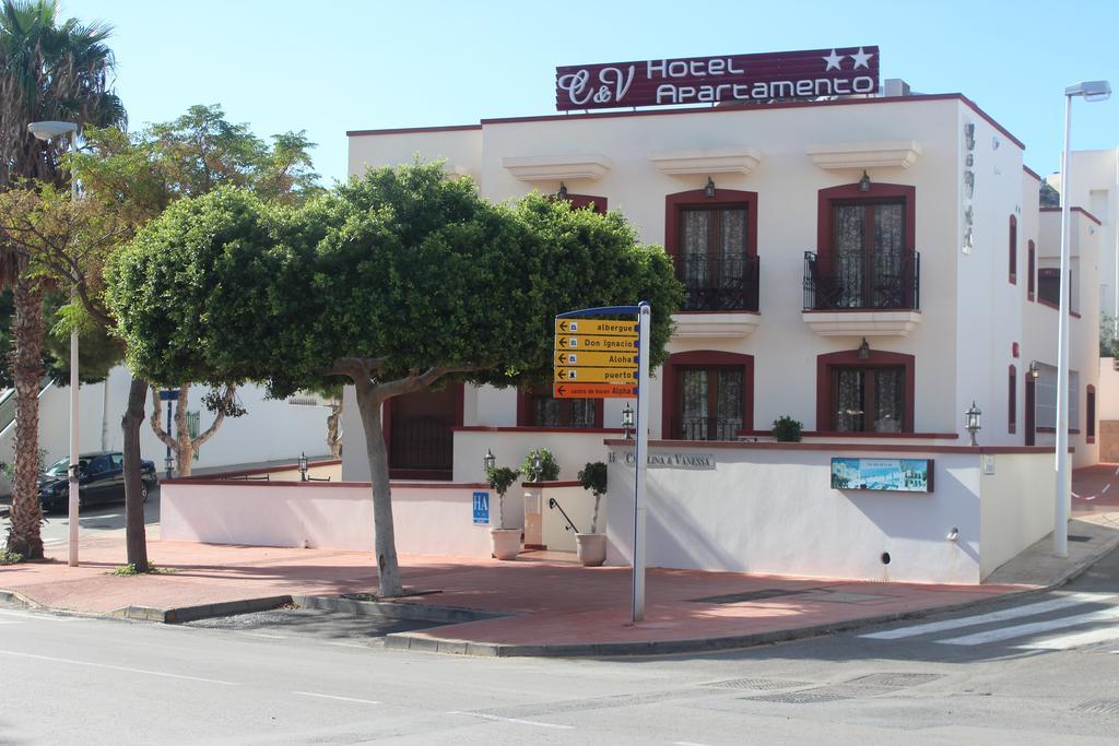 Hotel Carolina Y Vanessa