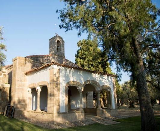 Guest house Castillo De Caceres