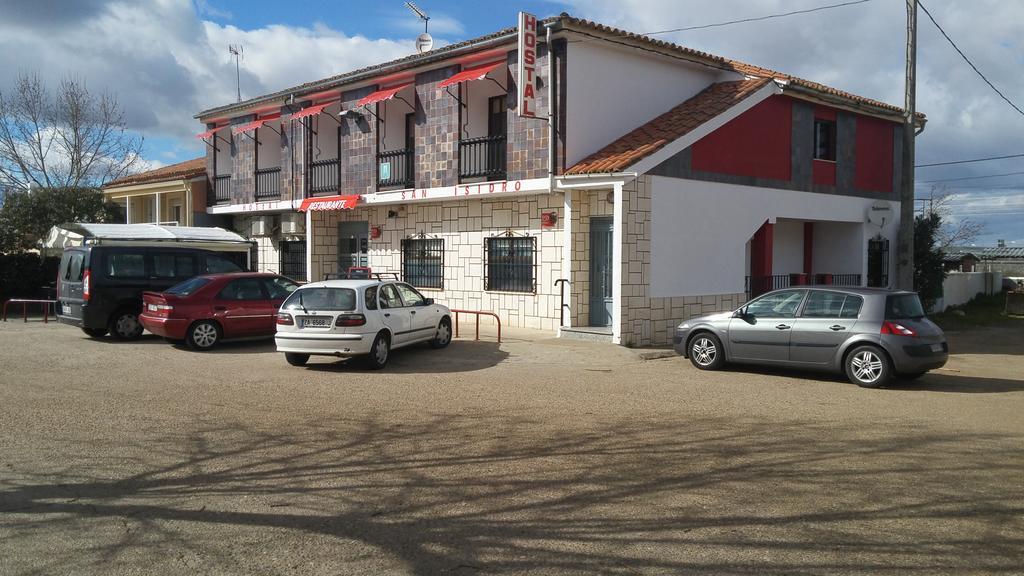 Pensión San Isidro *