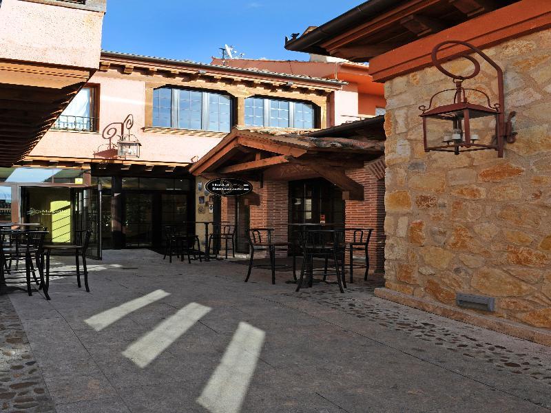 Venta Magullo Hotel La Lastrilla