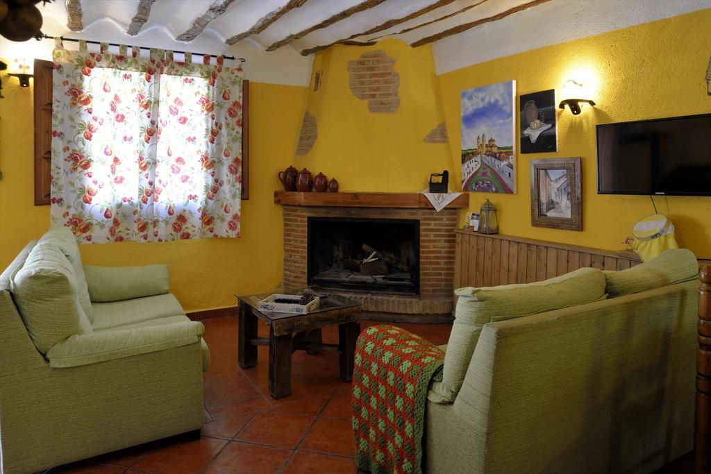 La Tahona Country house Elche de la Sierra