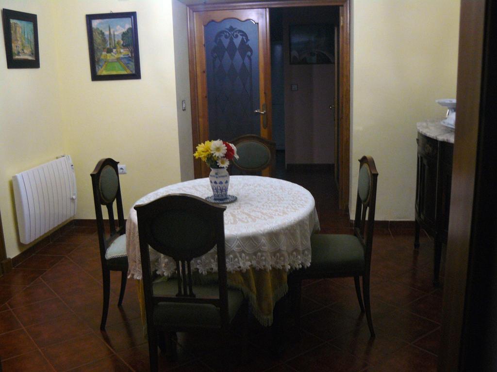 Vivienda Principal Torre De Campos Ainzon