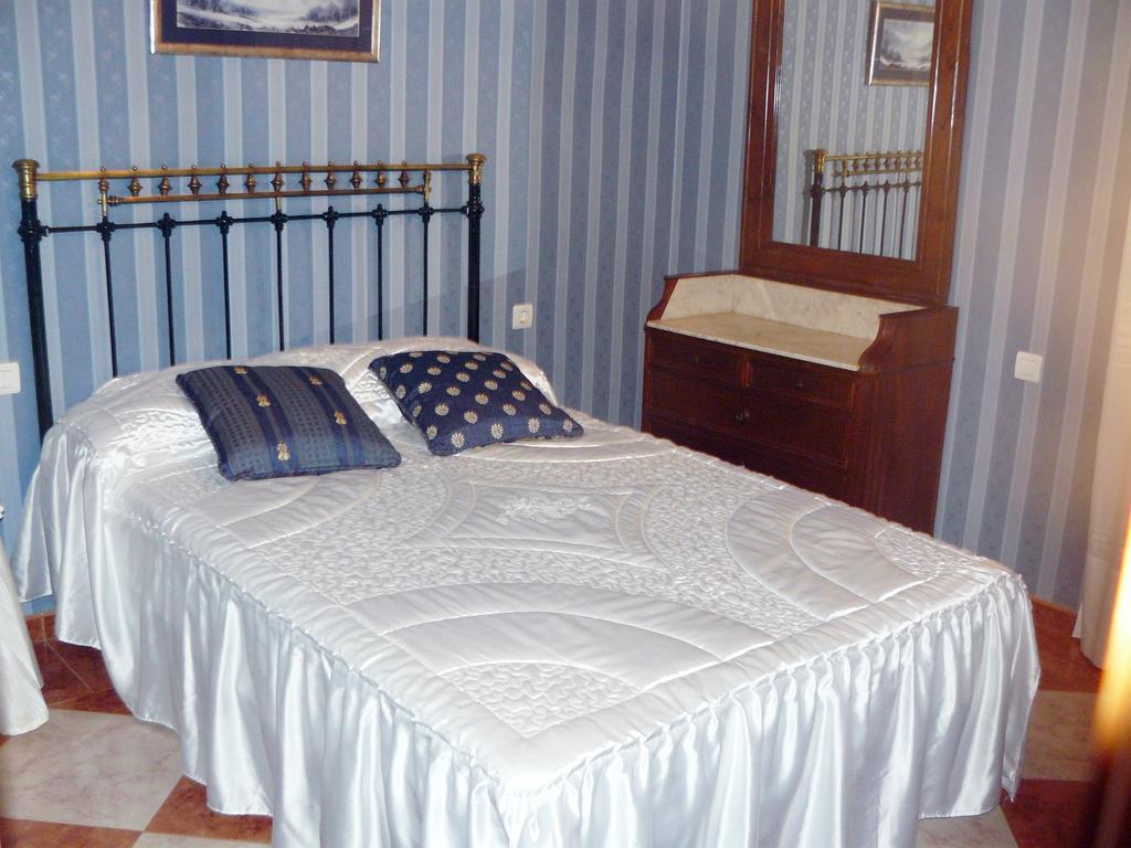 Vivienda Principal Torre De Campos Ainzon