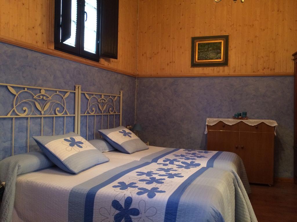 Casa De Aldea Ecocorneyana Country house *
