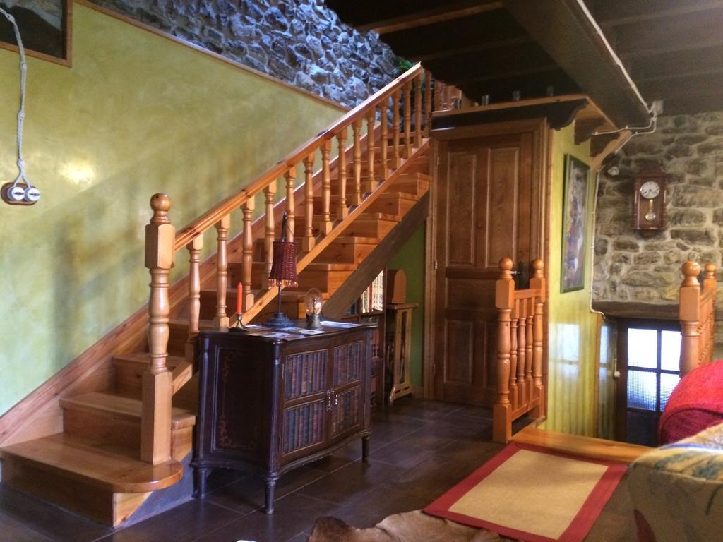 Casa De Aldea Ecocorneyana * Campomanes