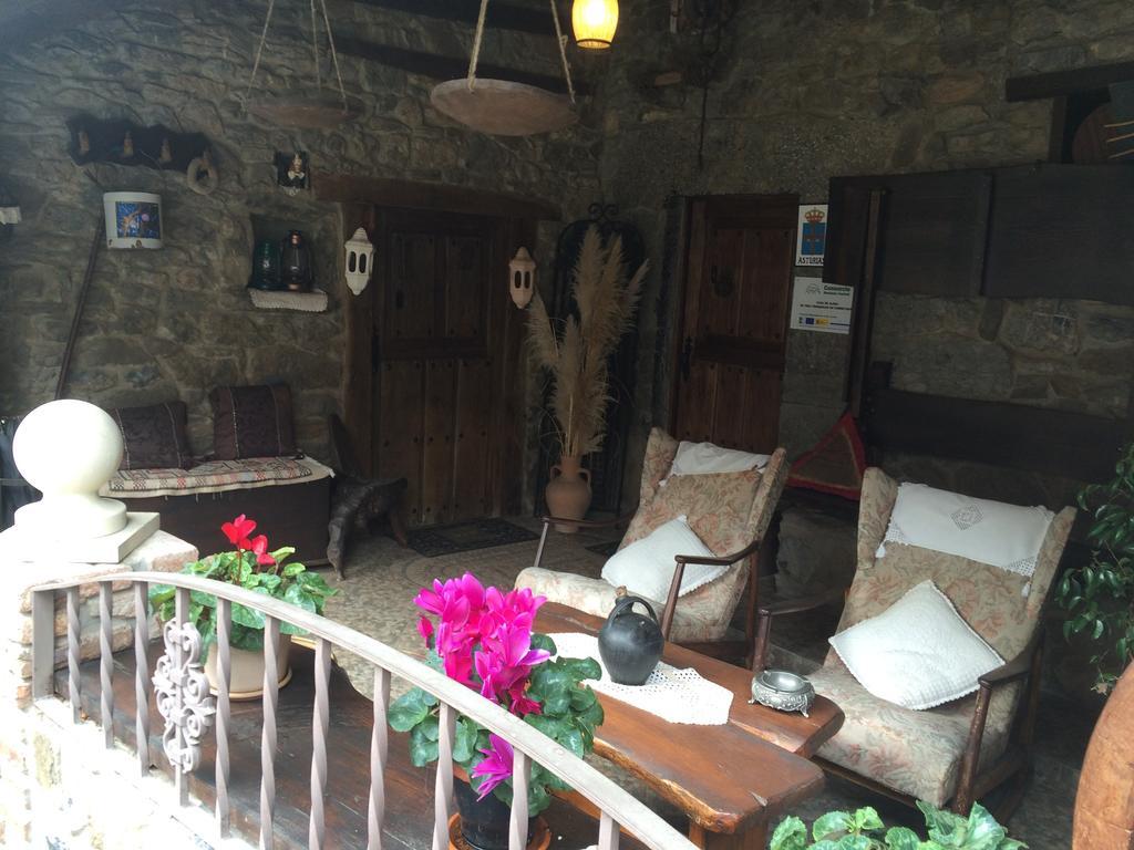 Casa De Aldea Ecocorneyana Campomanes