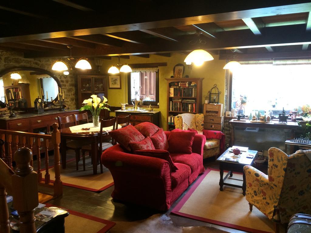 Casa De Aldea Ecocorneyana *