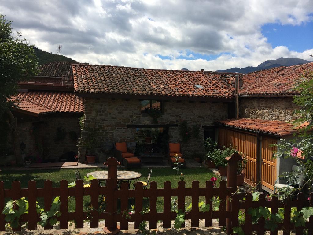 Casa De Aldea Ecocorneyana Campomanes