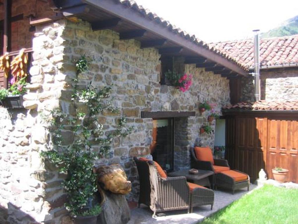 Casa De Aldea Ecocorneyana * Campomanes