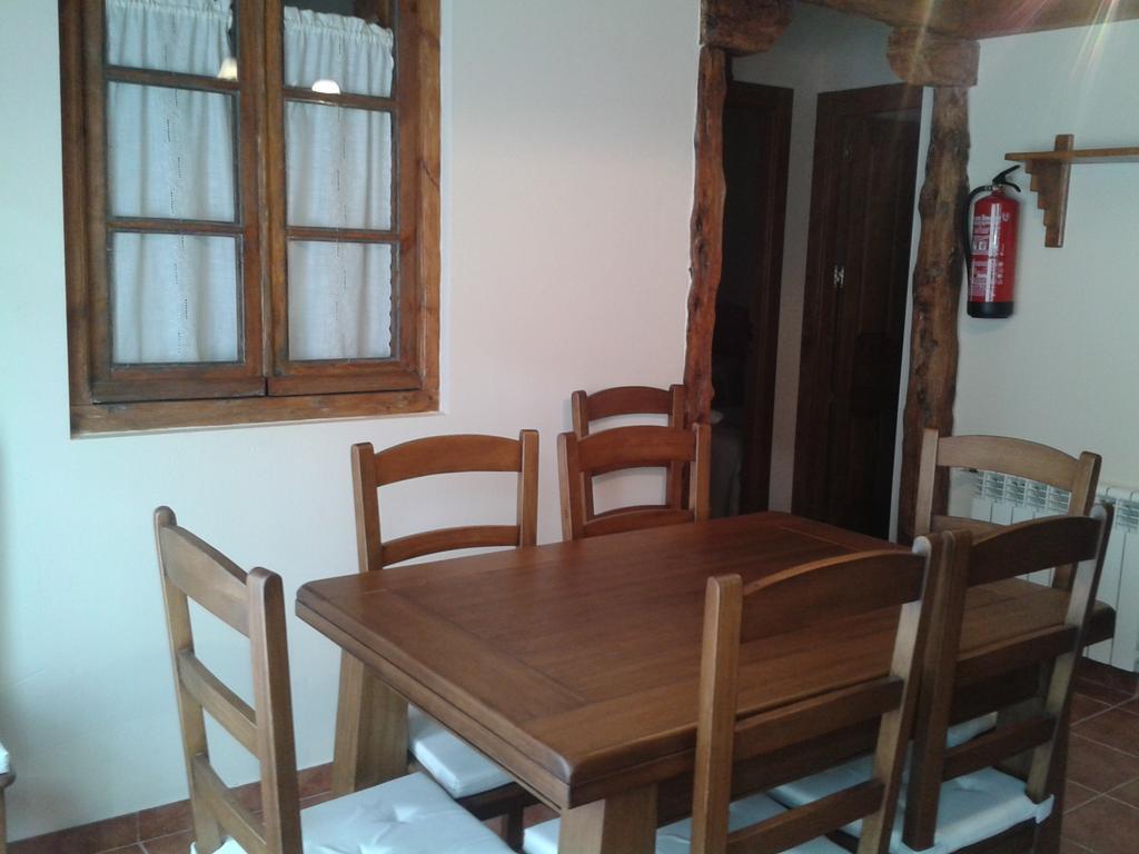 Casa Rural La Fuentona Holiday home *