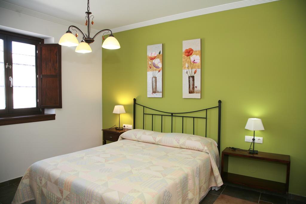 La Casa Vieja 3*