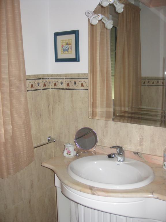 Holiday home Remedios Cuevas del Becerro
