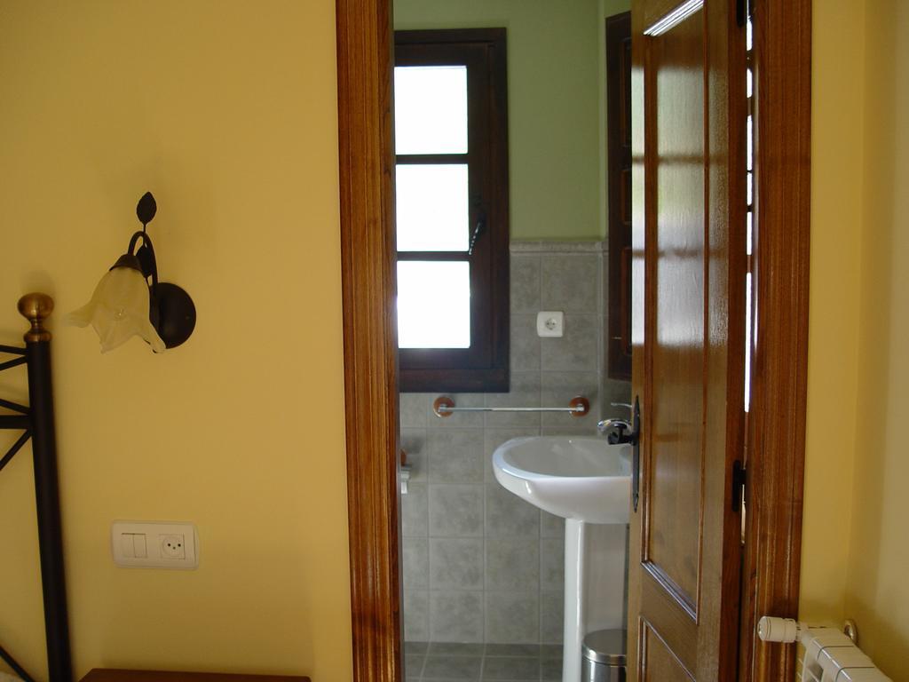 Casa Muniellos Pensión 3*