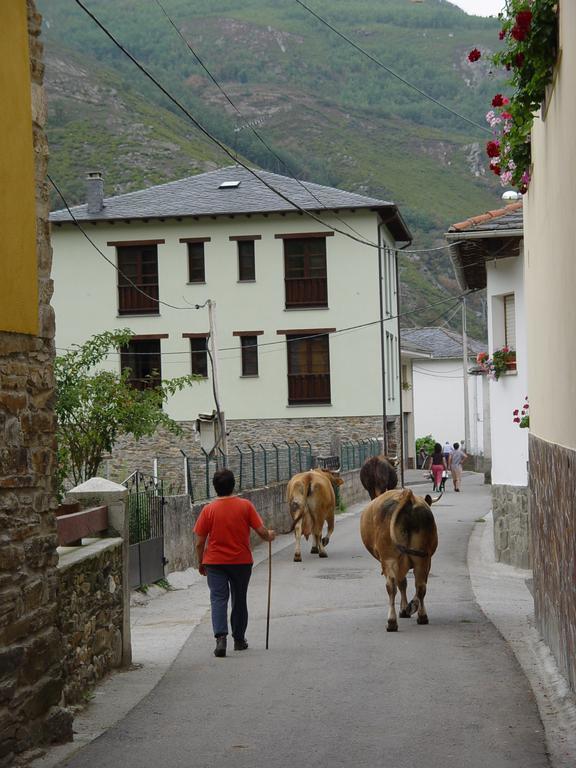 Casa Muniellos Moal