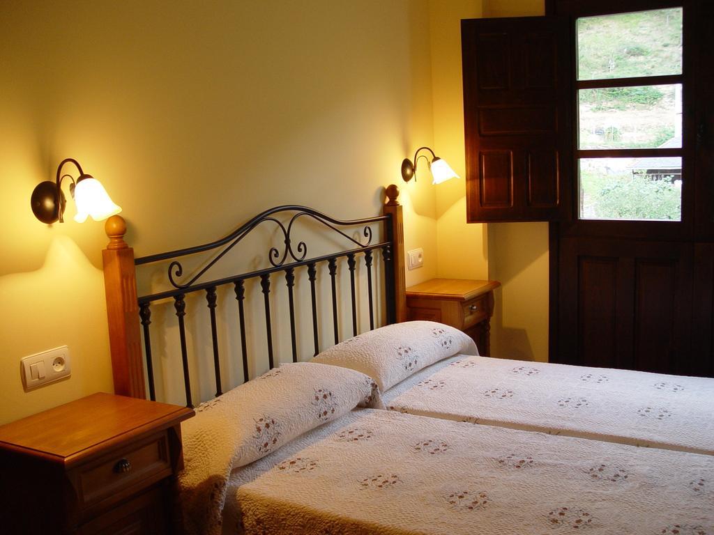 Casa Muniellos Pensión 3*