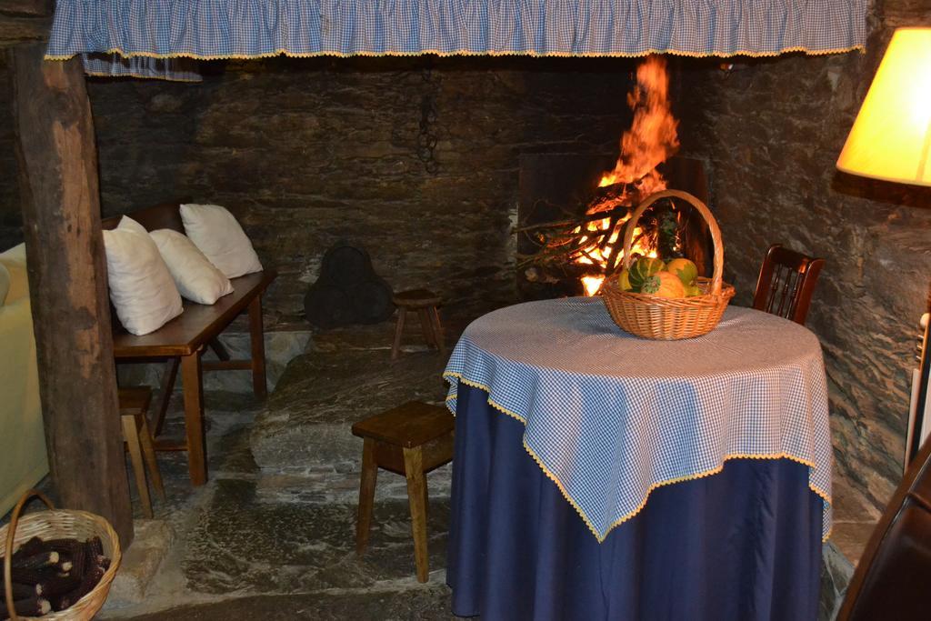 Casa rural A Pena De Augasantas Oca de Abaixo