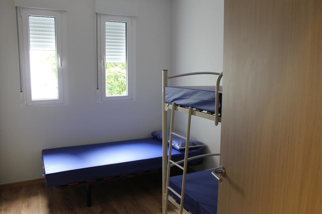 Hostal Pensión-albergue Puente Ribeira