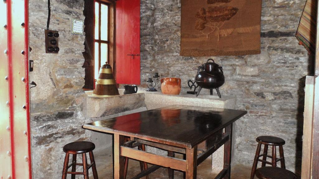 Pension-Albergue Don Alvaro * Sarria