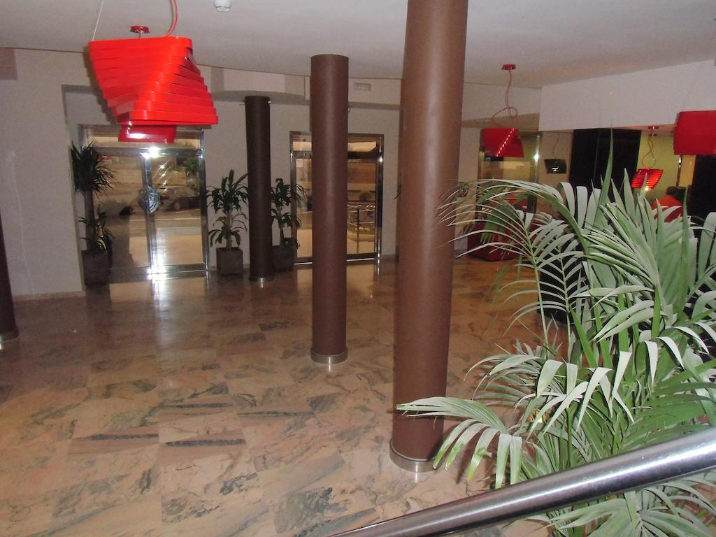 Hotel Area De Servicio Villamartín