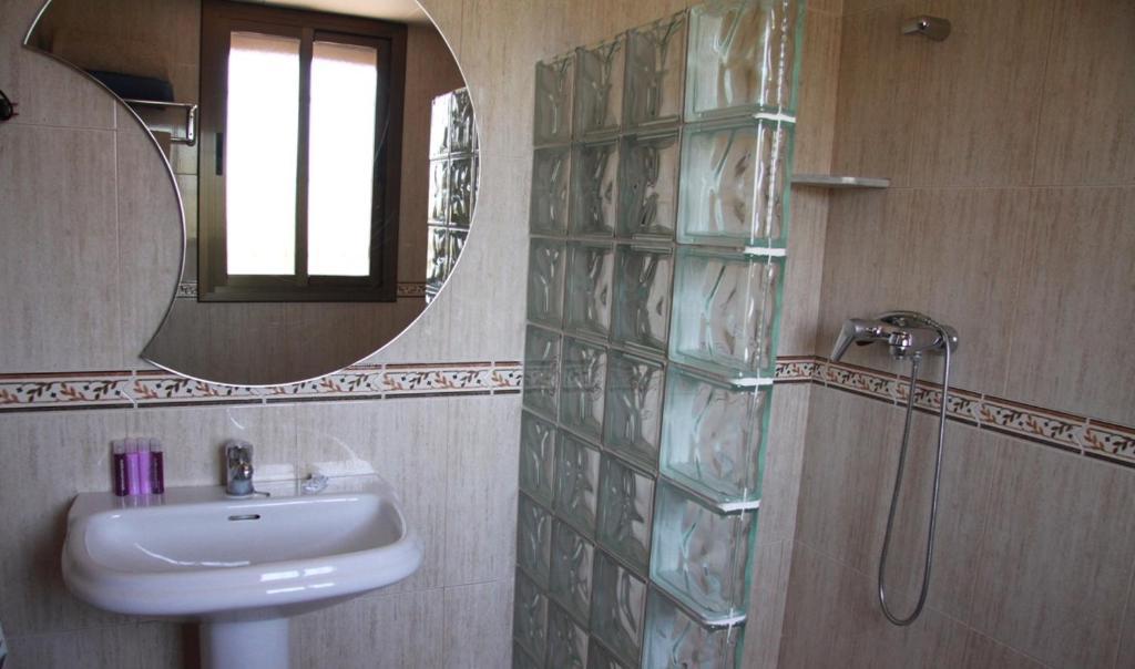 Guest house La Telleria Valjunquera