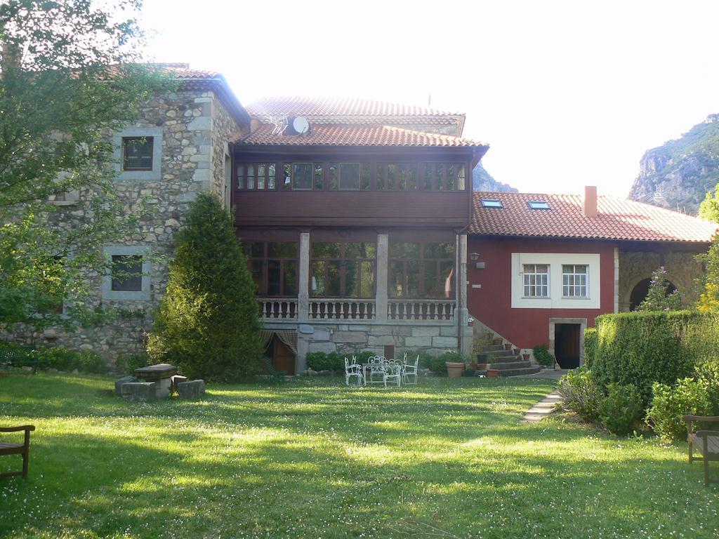 Y Ar Palacio Flórez Estrada Hotel 2*