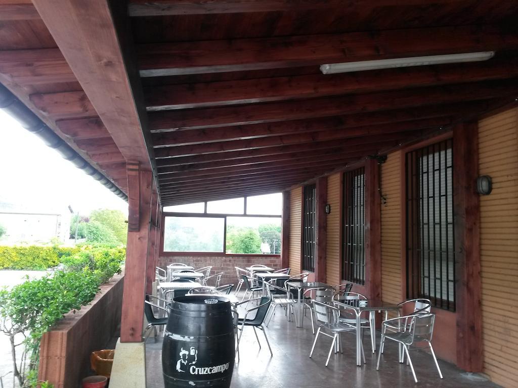 Bide-ondo Pensión Amorebieta - Etxano