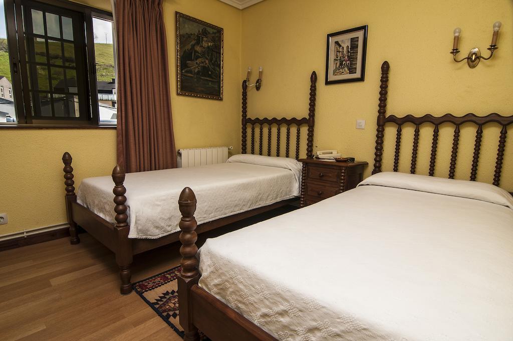 Guest house Riodeva Unquera