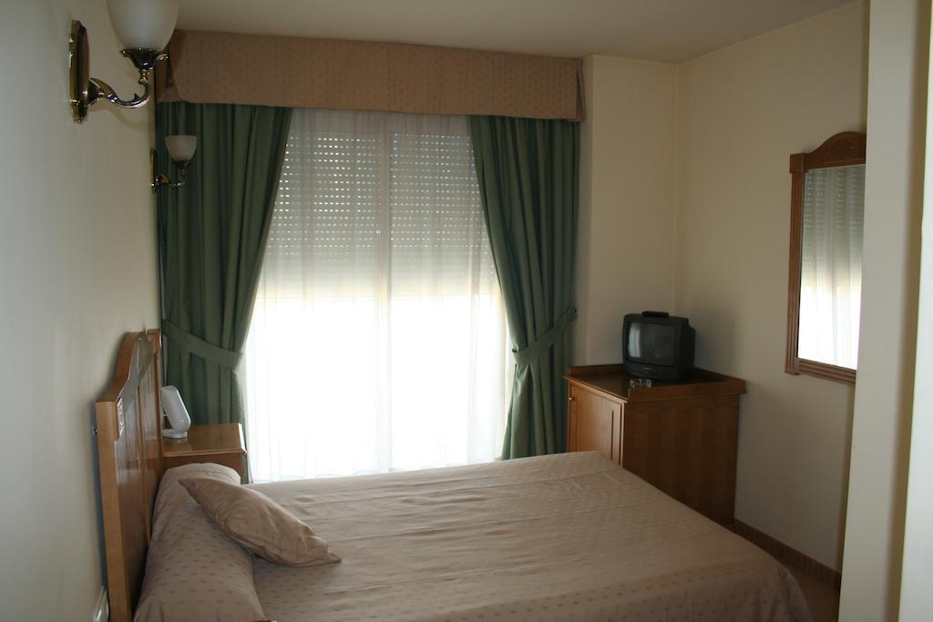Hotel Austria 76 Puerto de Sagunto
