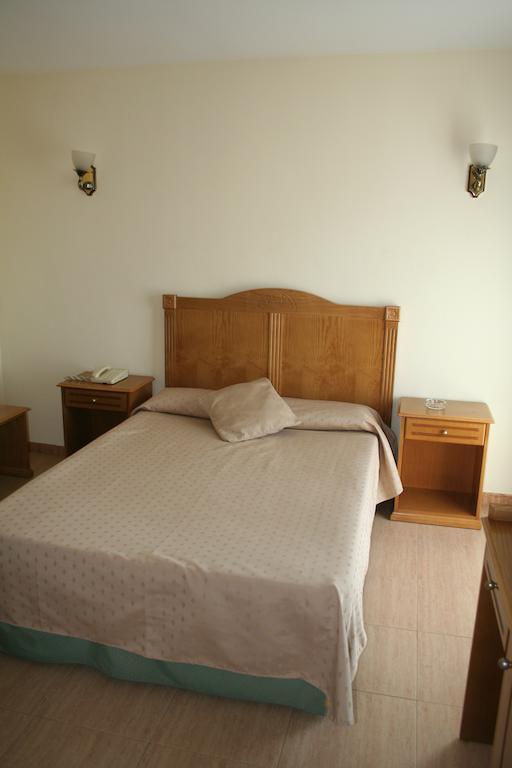 Hotel Austria 76 Puerto de Sagunto
