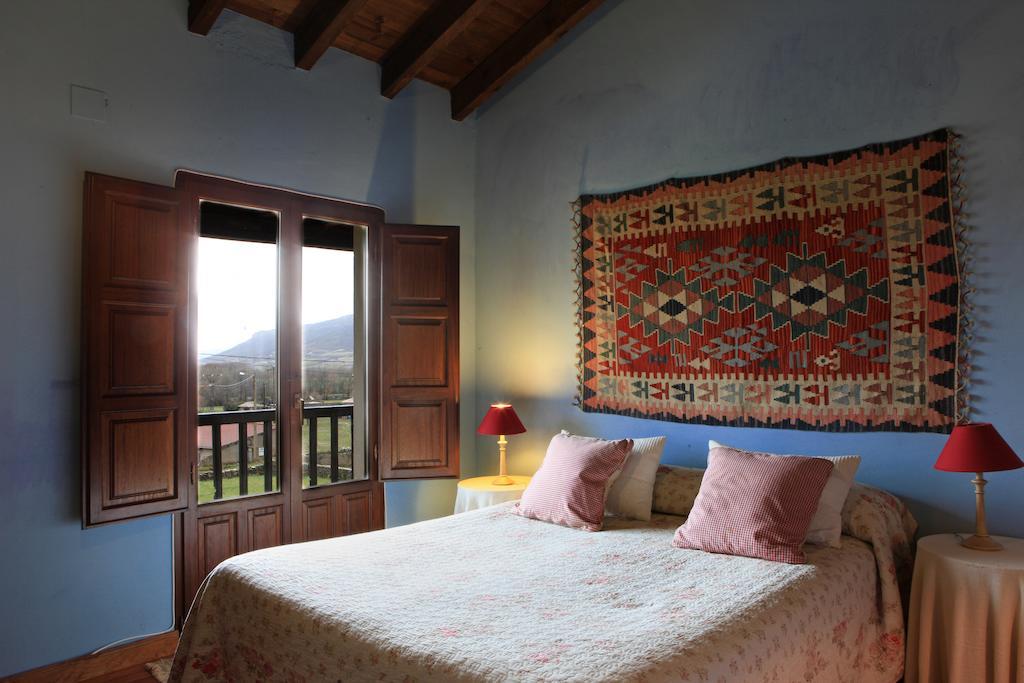 Country house El Cajigal De Quintana