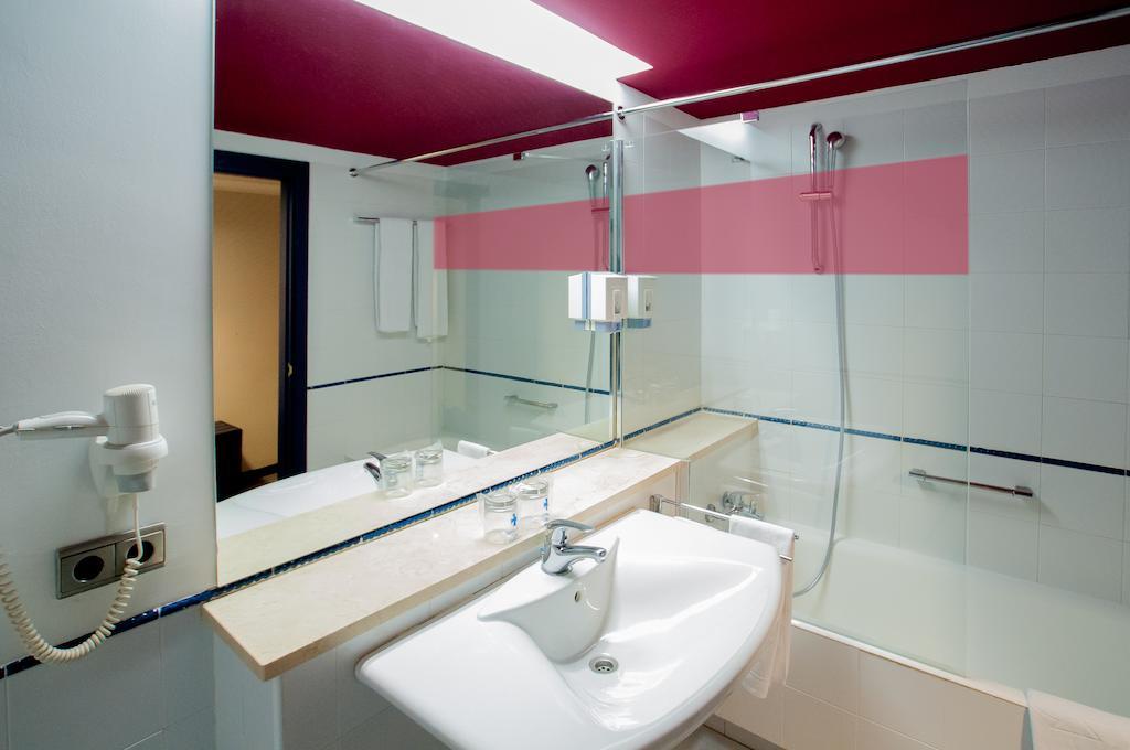 Hotel Ibis Styles Ramiro I 3*