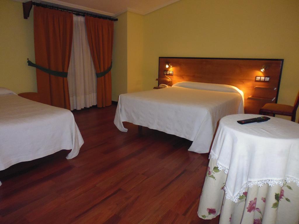 Hotel Cruceiro Do Monte *