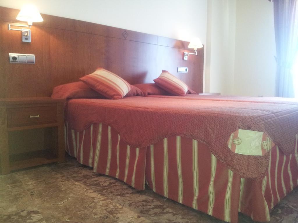 Aparthotel Noche De Ronda Cazorla