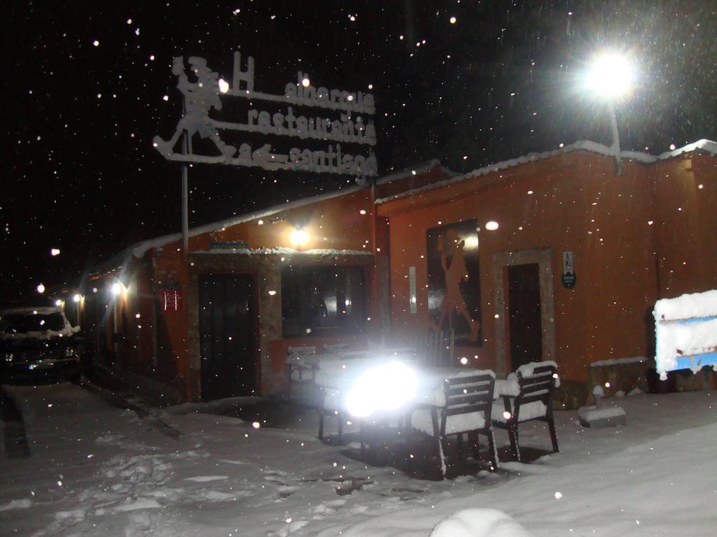 Hostal De Peregrinos A Santiago *