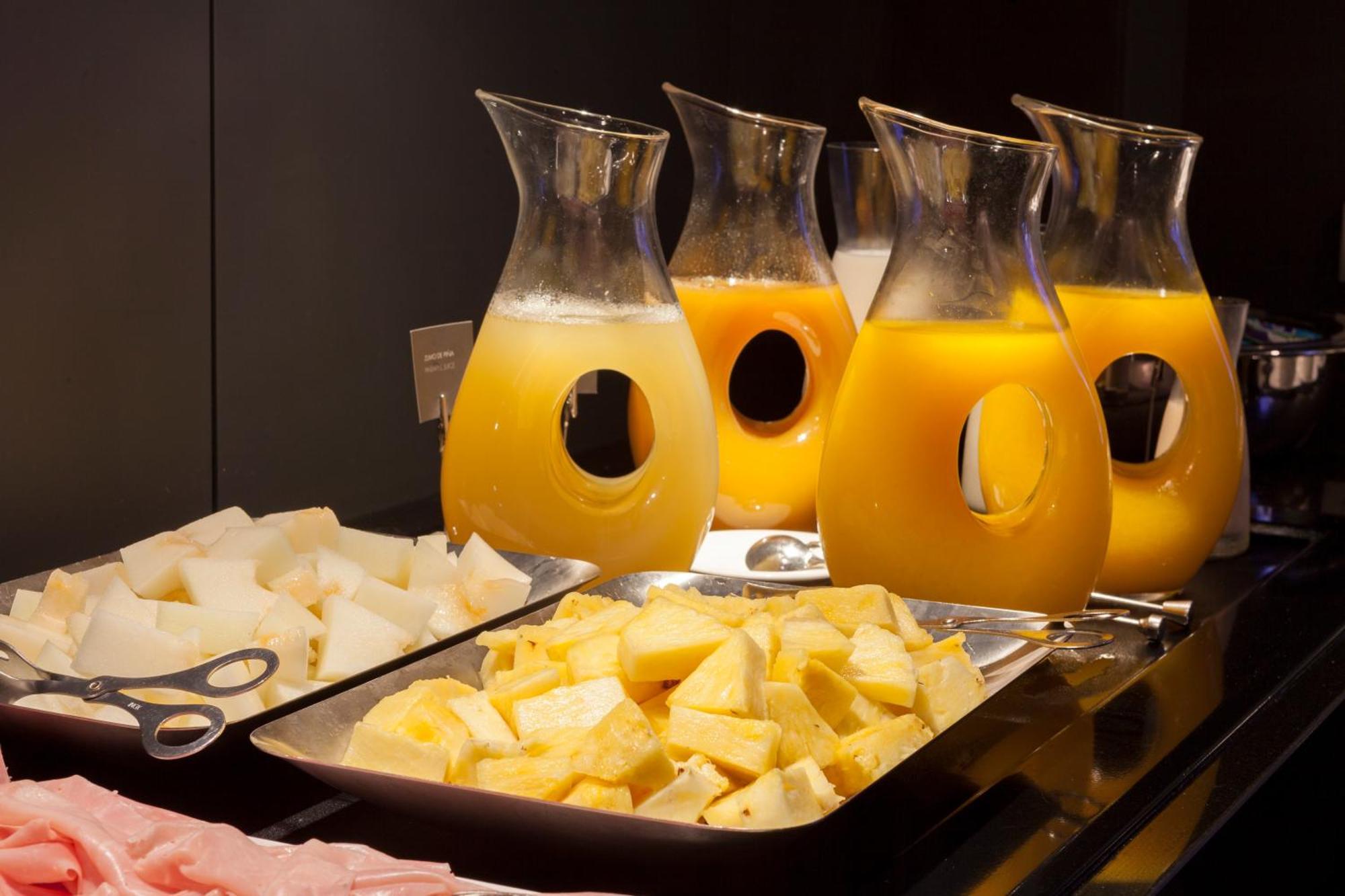 Hotel Ac Ciudad De 4*